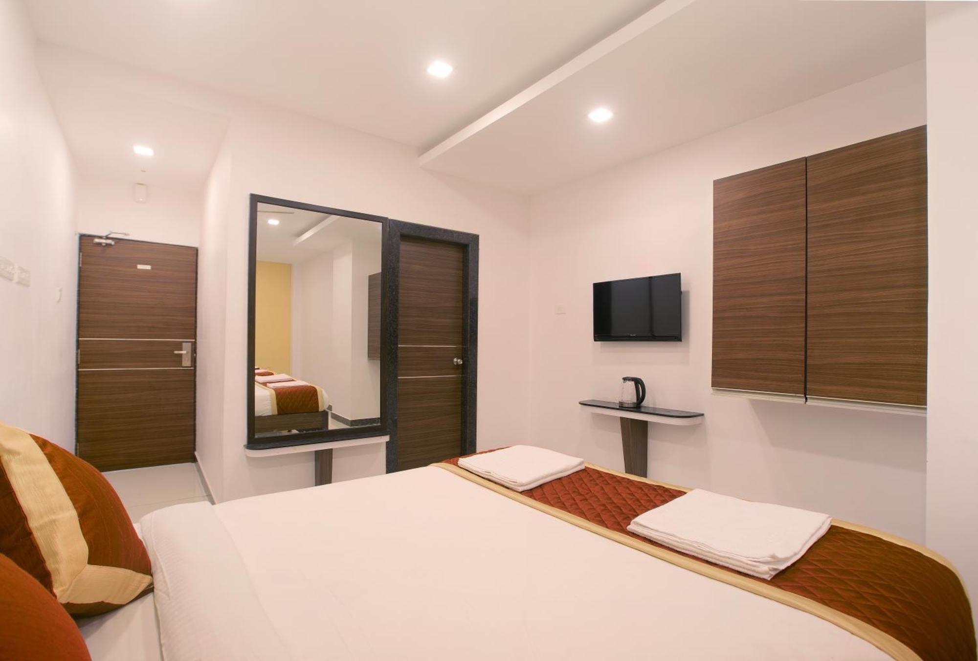 Hotel Manjhi Residency Tiruchirappalli Exterior foto