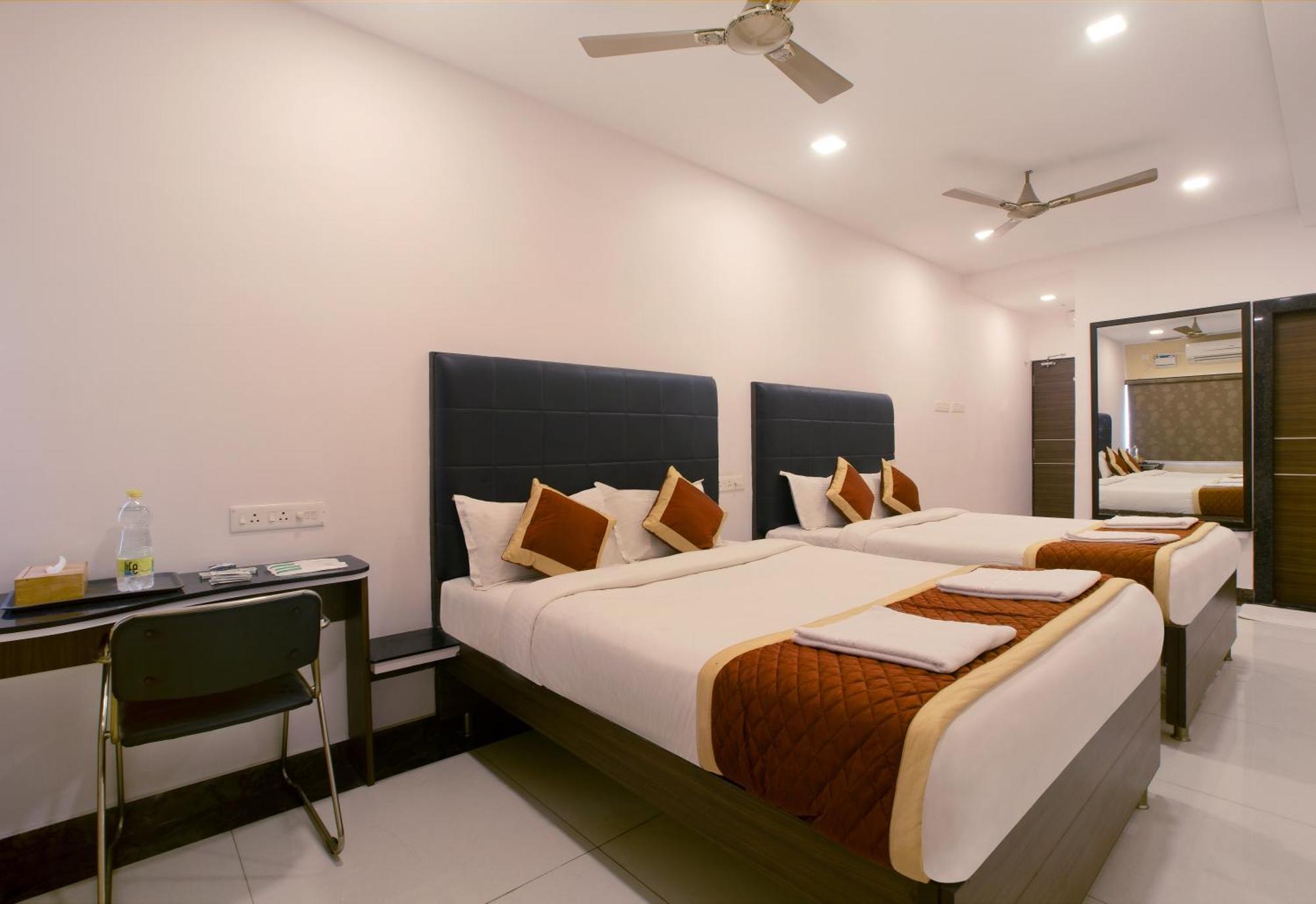 Hotel Manjhi Residency Tiruchirappalli Exterior foto