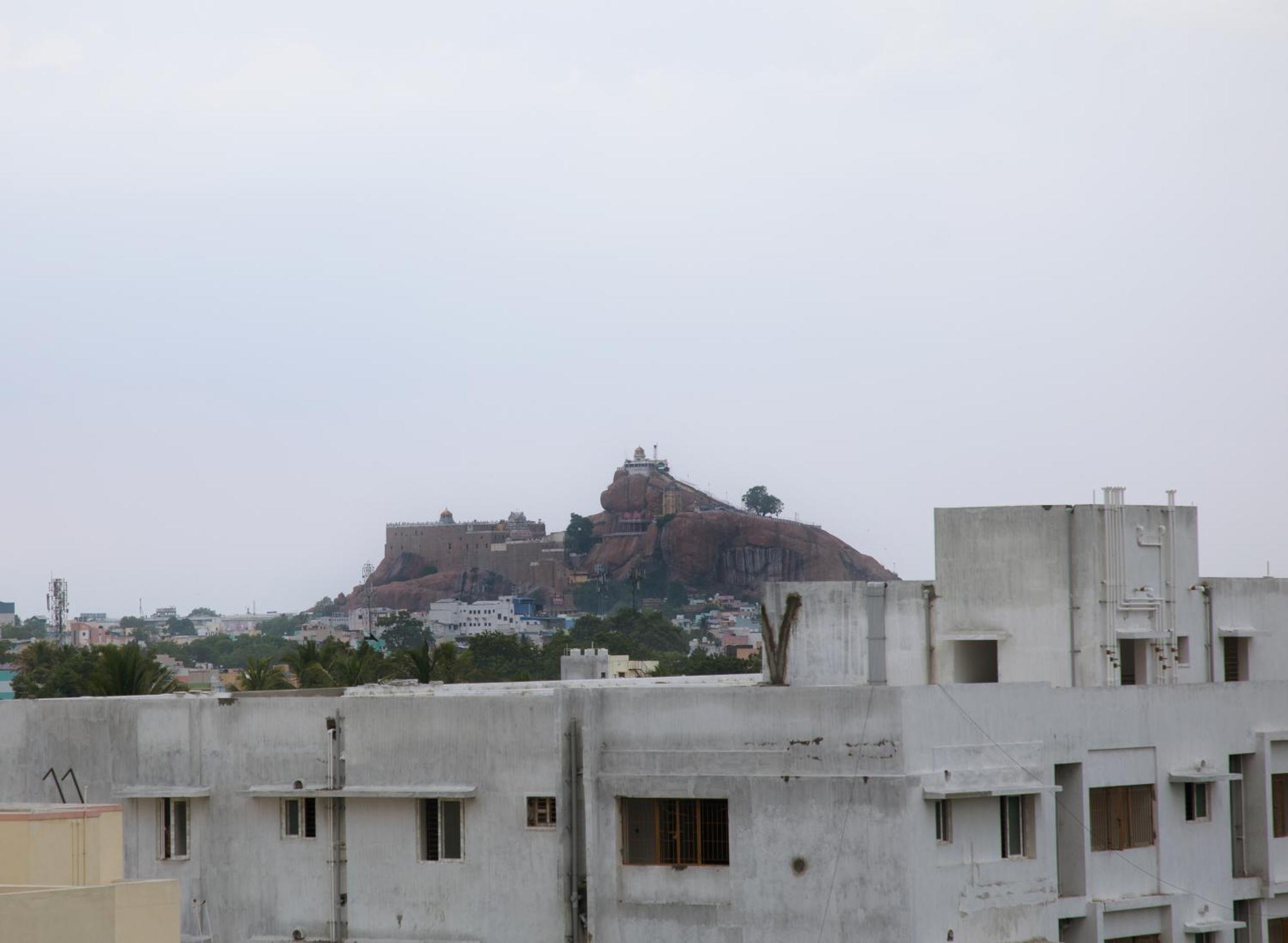Hotel Manjhi Residency Tiruchirappalli Exterior foto