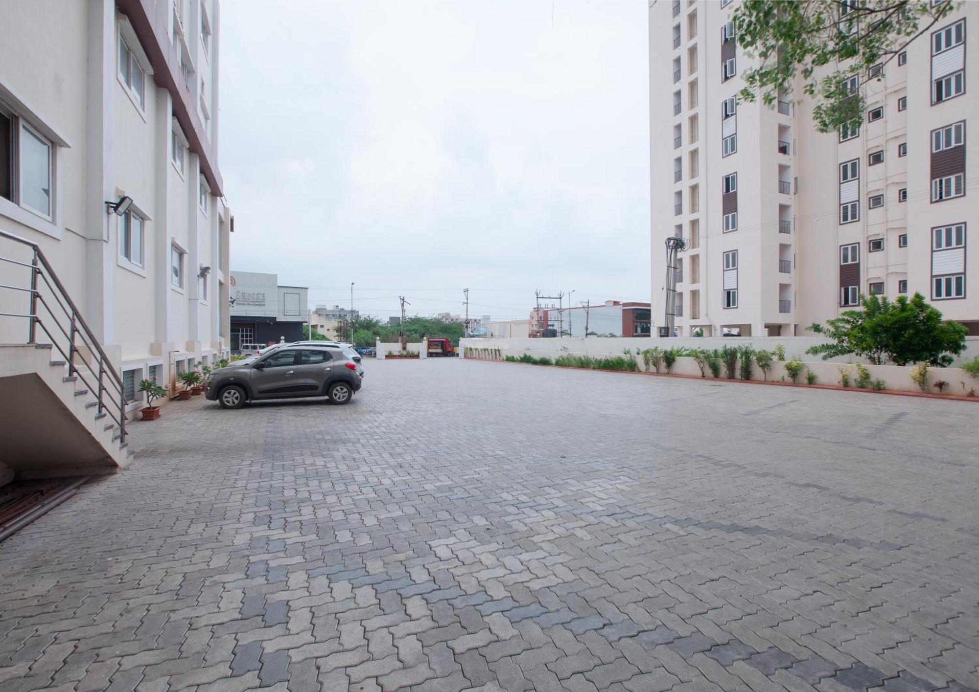 Hotel Manjhi Residency Tiruchirappalli Exterior foto